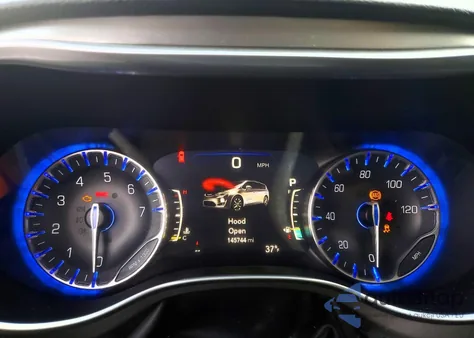 2018 Chrysler Pacifica Limited from USA, damaged, VIN 2C4RC1GG5JR320428